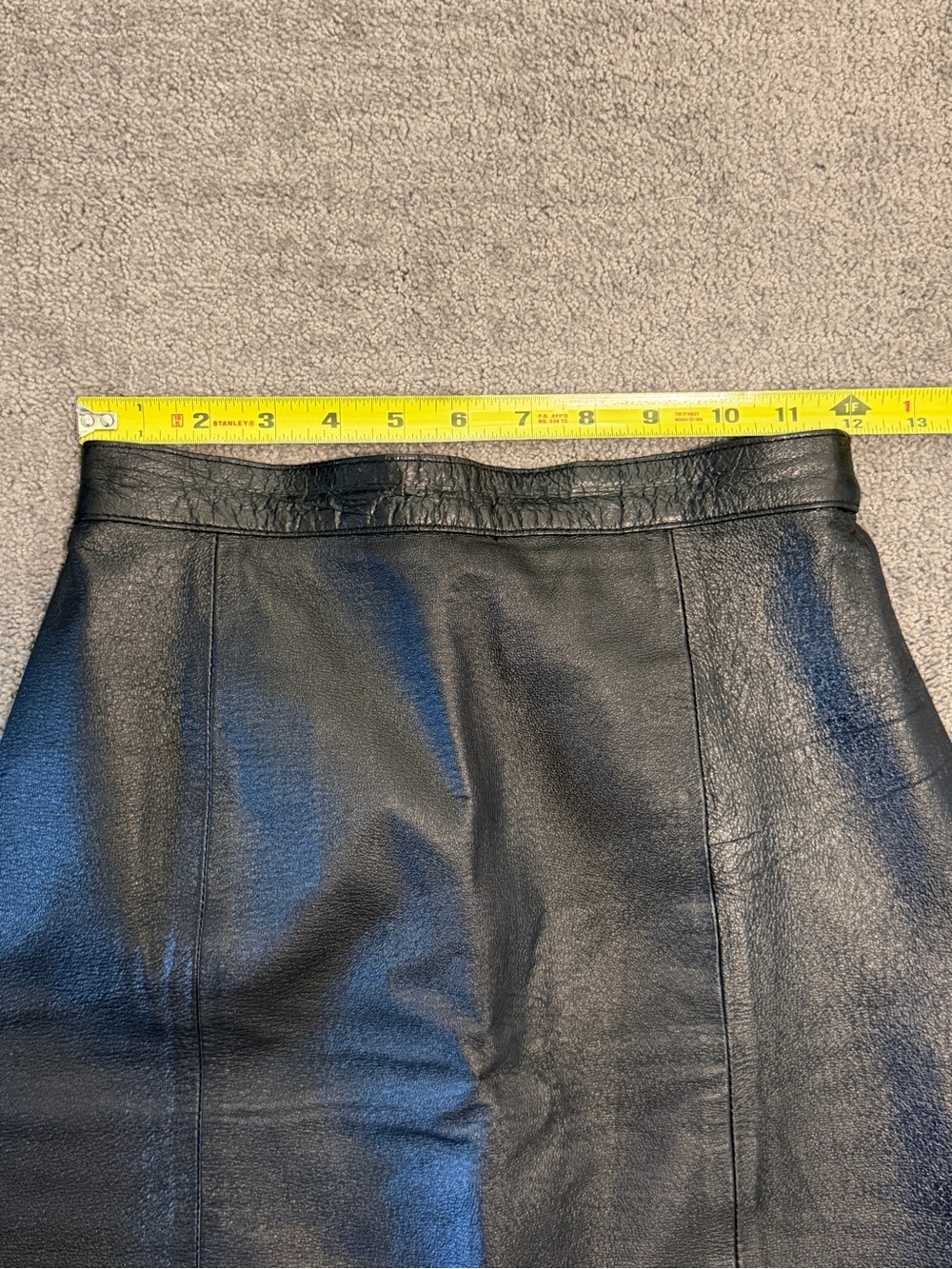 🔥 VTG 90s Wilsons Suede & Leather Black Genuine Leather High Waist Skirt 6 - Picture 7 of 8